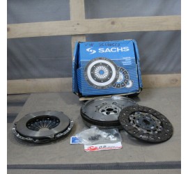 KIT FRIZIONE + VOLANO AUDI...