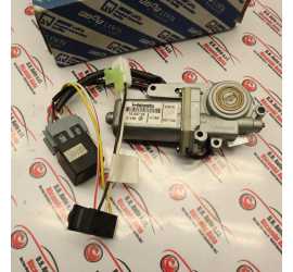 MOTORINO TETTO APRIBILE...