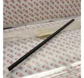 RASCHIAVETRO PORTA POST. SX...