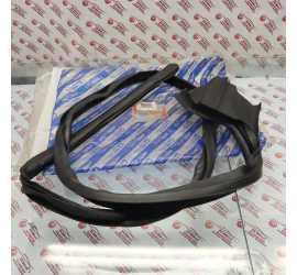 GUARNIZIONE DX PROFILO...