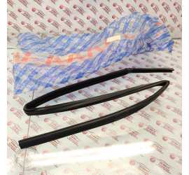 GUARNIZIONE VETRO ANT. DX...