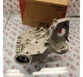 SUPPORTO POMPA GASOLIO ALFA...