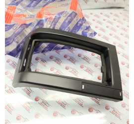 CORNICE FANALE DX...