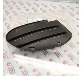 GRIGLIA DX PARAURTI ANT....