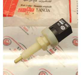 INTERRUTTORE LUCE FRENO...