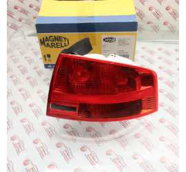 FANALE POSTERIORE DESTRO...