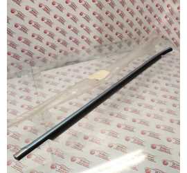 RASCHIAVETRO PORTA POST. DX...