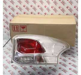 FANALE POSTERIORE DESTRO...