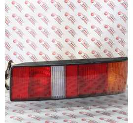 FANALE POSTERIORE DESTRO...