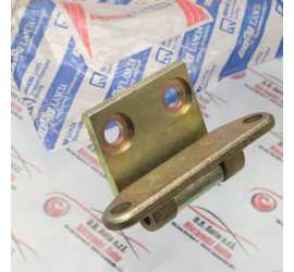 CERNIERA INFERIORE PORTA SX...