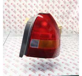 FANALE POSTERIORE DESTRO...