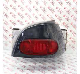 FANALE POSTERIORE DESTRO...