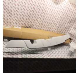 SPOILER POSTERIORE SUZUKI...