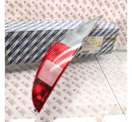 FANALE POSTERIORE SINISTRO...