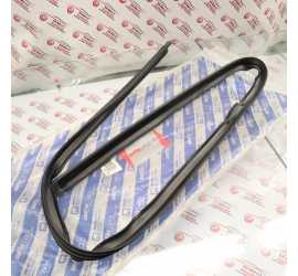 PROFILATO GOMMA PORTA POST....