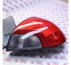 FANALE POSTERIORE DESTRO...