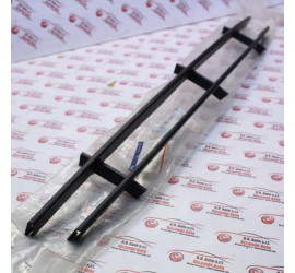 GRIGLIA PARAURTI ANTERIORE...