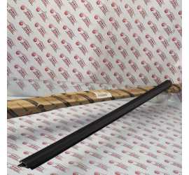 RASCHIAVETRO DESTRO...