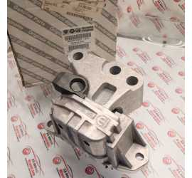 SUPPORTO MOTORE DESTRO ALFA...