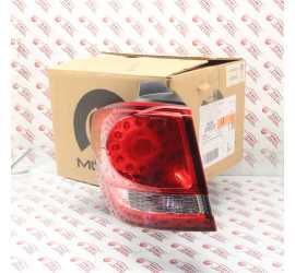 FANALE POSTERIORE ESTERNO...