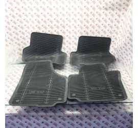 KIT TAPPETI SKODA YETI...