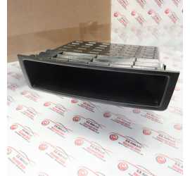 VANO PORTAOGGETTI CENTRALE...