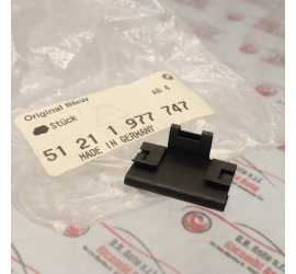 CLIP GUARNIZIONE VETRO BMW...