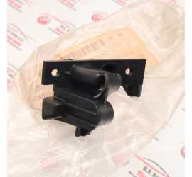 SUPPORTO PARAURTI ANTERIORE...