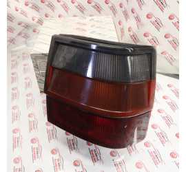 FANALE POSTERIORE DESTRO...