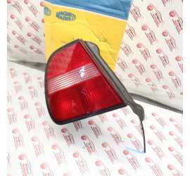 FANALE POSTERIORE SINISTRO...