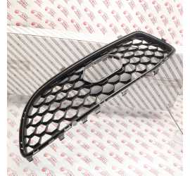 GRIGLIA PARAURTI DESTRA...