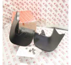 COPPIA PARASPRUZZI...