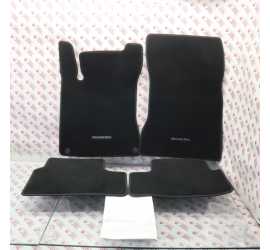 KIT TAPPETI IN VELLUTO...