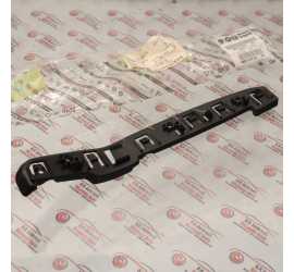 STAFFA DX PARAURTI ANT FIAT...