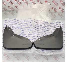 COPPIA PARASPRUZZI...