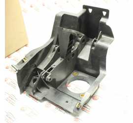 SUPPORTO PEDALIERA MERCEDES...