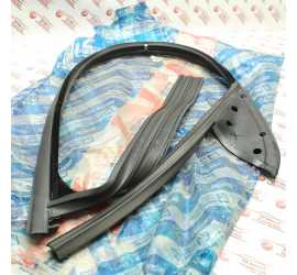 GUARNIZIONE PORTA ANT. DX...