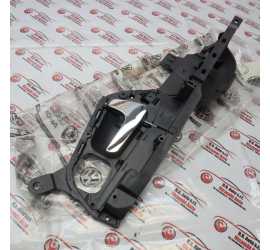 MANIGLIA INTERNA DESTRA...