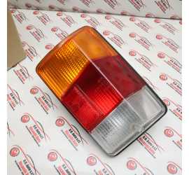 FANALE POSTERIORE DESTRO...