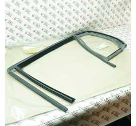 GUARNIZIONE SCENDENTE POST....