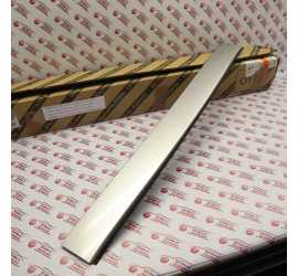 MODANATURA SUP. PARABREZZA...