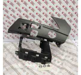 STAFFA DX PARAURTI ANT....