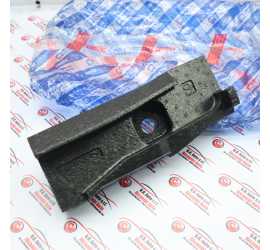 TAMPONE SX PARAURTI ANT....