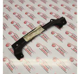 SUPPORTO SX PARAURTI ANT....