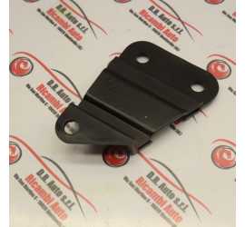 STAFFA DX PARAURTI POST....