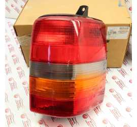 FANALE POSTERIORE DESTRO...