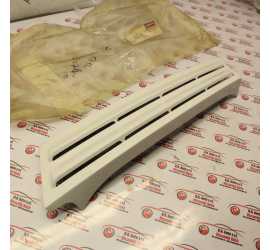 GRIGLIA ANTERIORE SINISTRA...