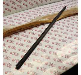 GUARNIZIONE RASCHIAVETRO...