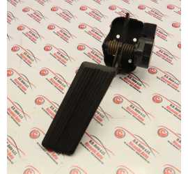 PEDALE ACCELERATORE...