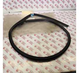 GUARNIZIONE PORTA DX...